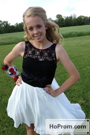A-Line Black And White Prom Dresses Homecoming Dresses