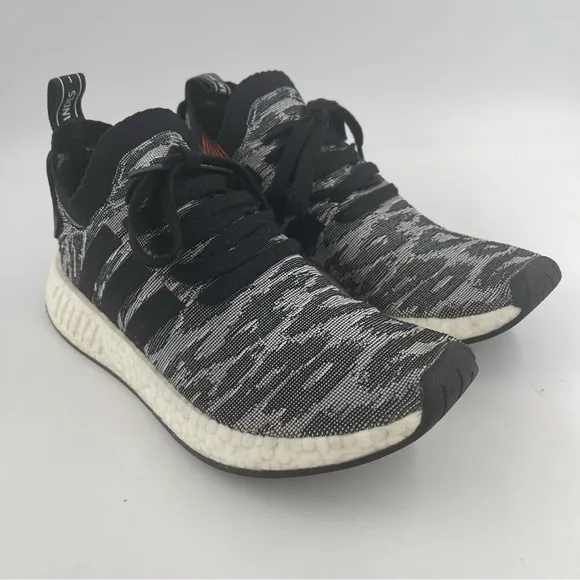 Adidas Men’s NMD_R2 Primeknit Core Athletic Shoe Sneaker BY9409 - Size 8.5