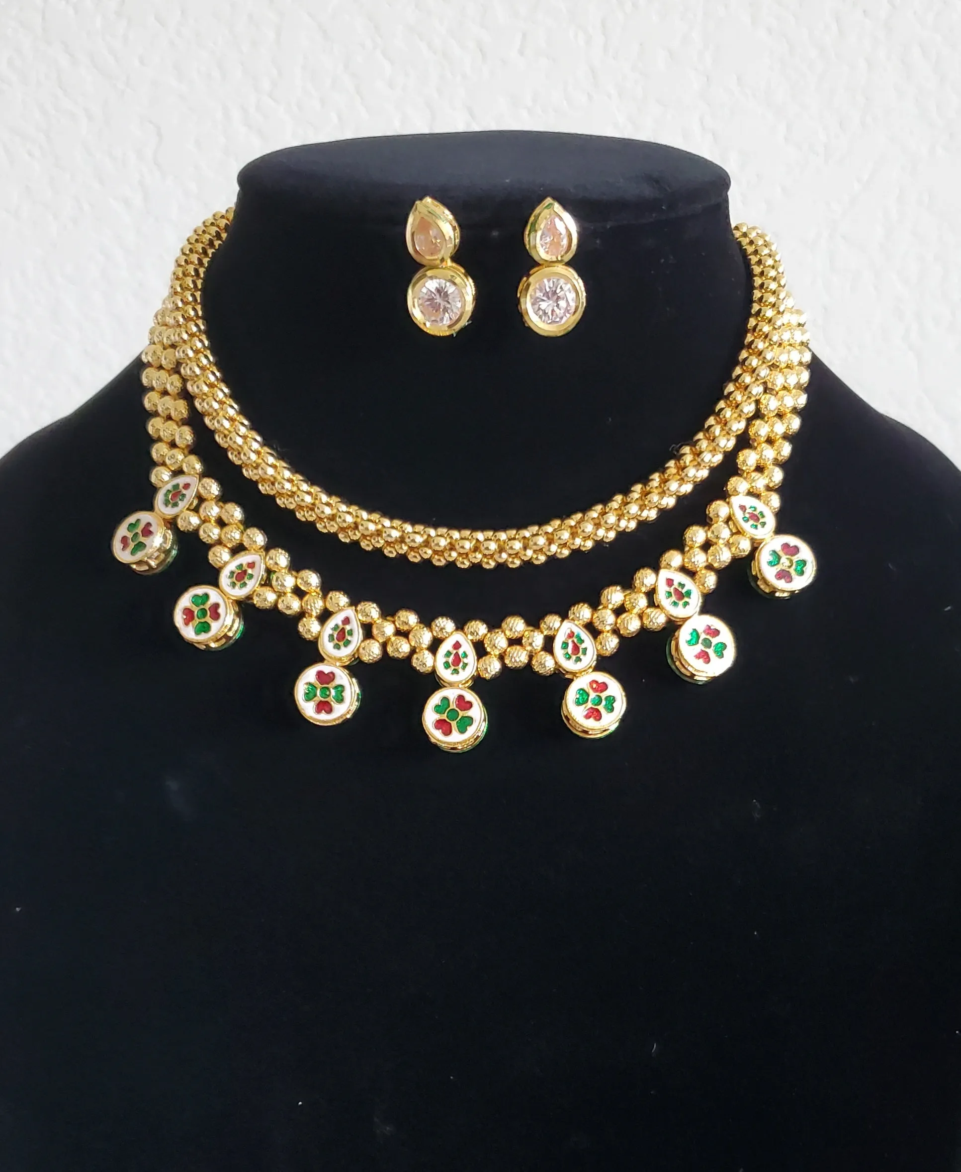 Antique Mala Pendant Set With Gold Plating NV2