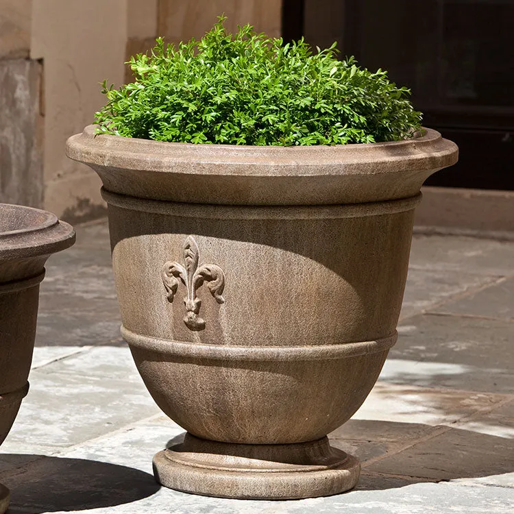 Campania Fleur de Lis Urns