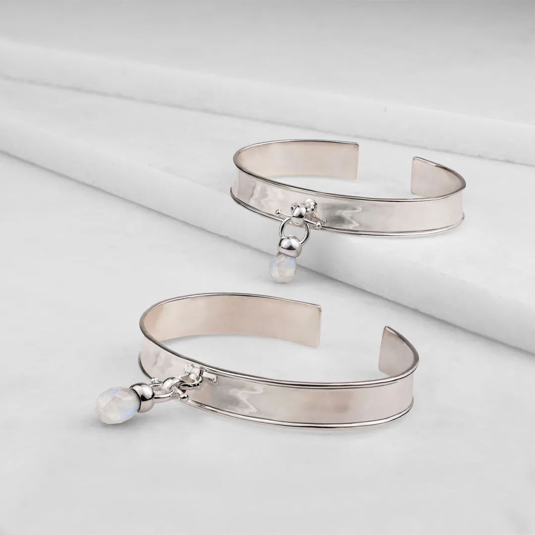 Droplette - Snaffle Horse Bit Moonstone and Sterling Silver Necklace