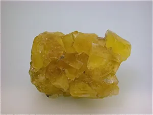 Fluorite, Bethel Level attr., Ozark-Mahoning Company, Cave-in-Rock District Southern Illinois, Mined ca. 1960s, Fowler Collection, Miniature 2.5 x 3.5 x 5.5 cm, $25. Online 07/08. SOLD.