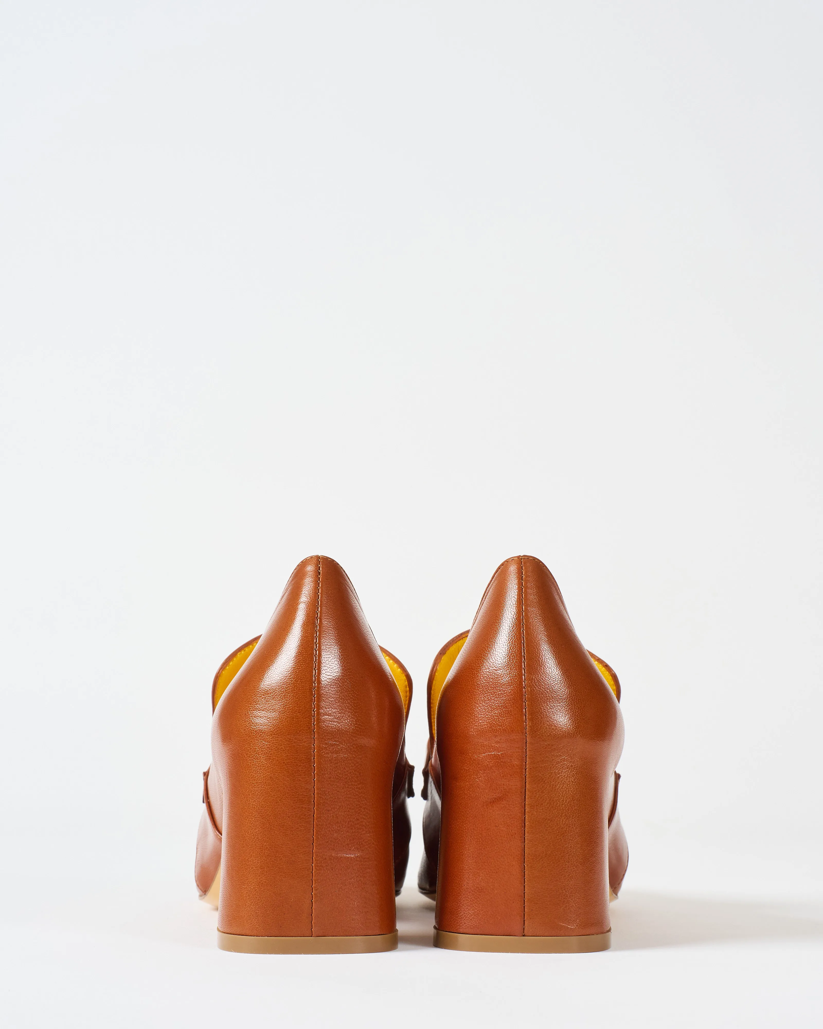 heel chain loafer