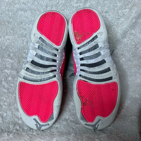 Jordan 12 Retro Wolf Grey Racer Pink 2019 Girls Shoe‎ Cool Grey Size 6Y