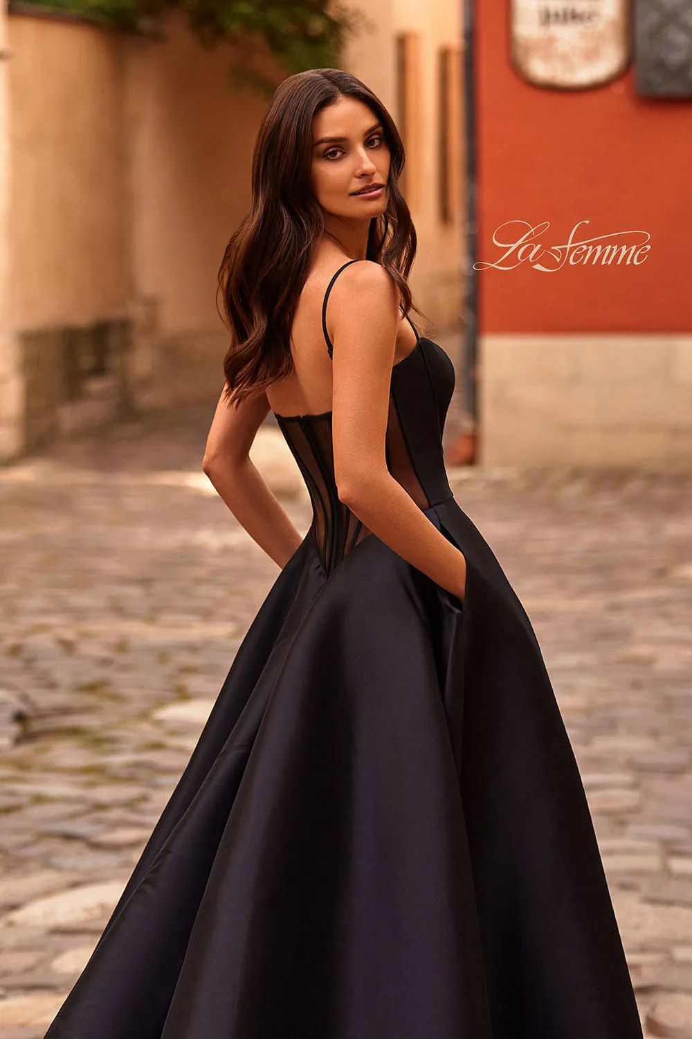 La Femme 32670 Dresses