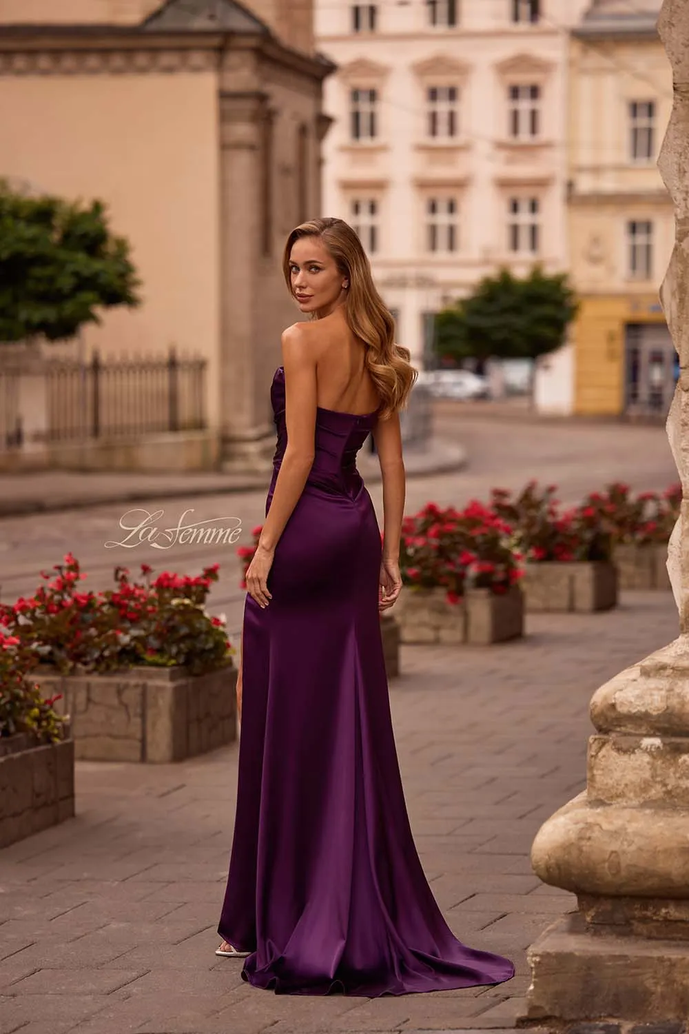 La Femme 32896 Dresses