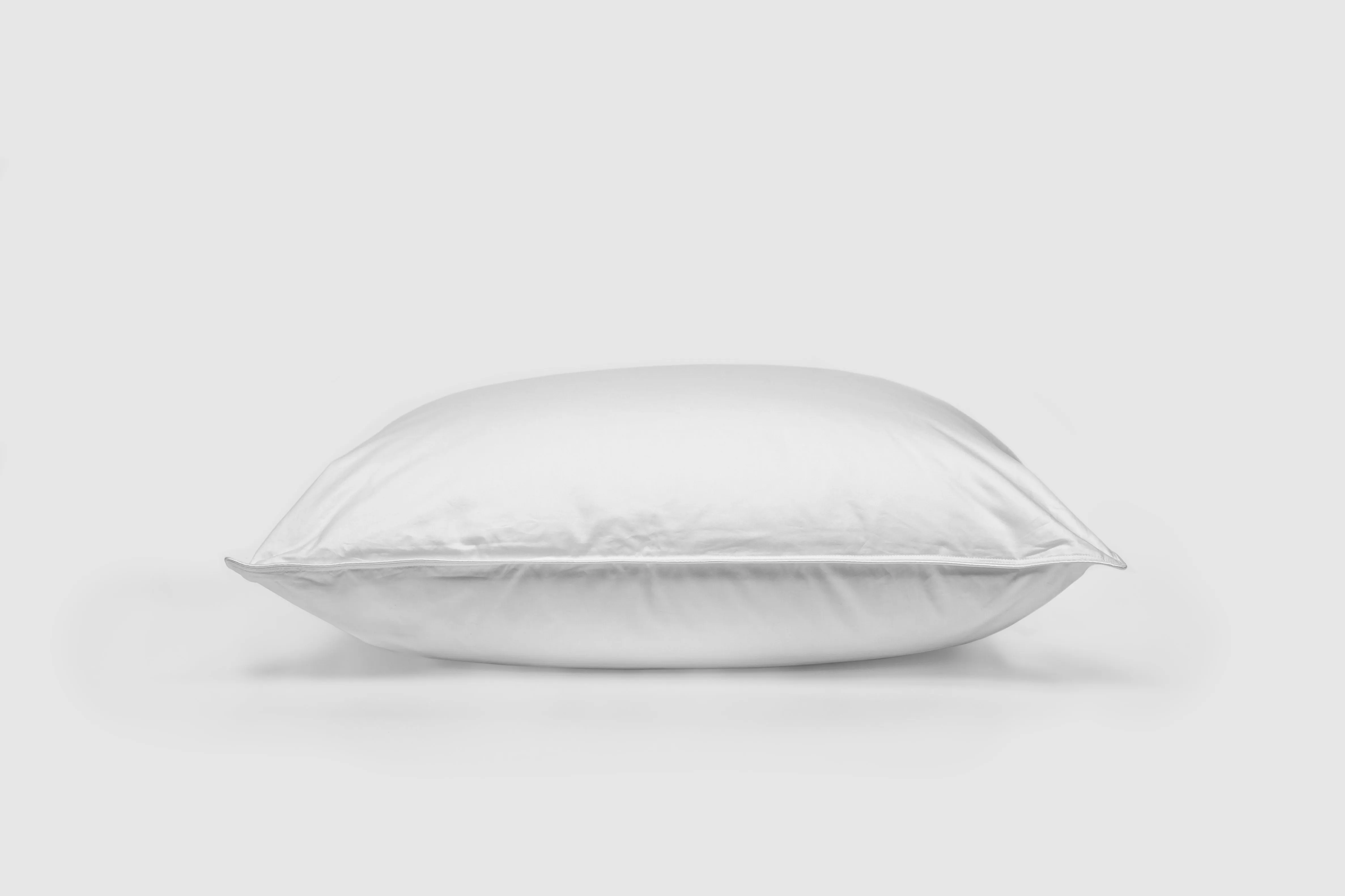 laurel pillows 800 fill power