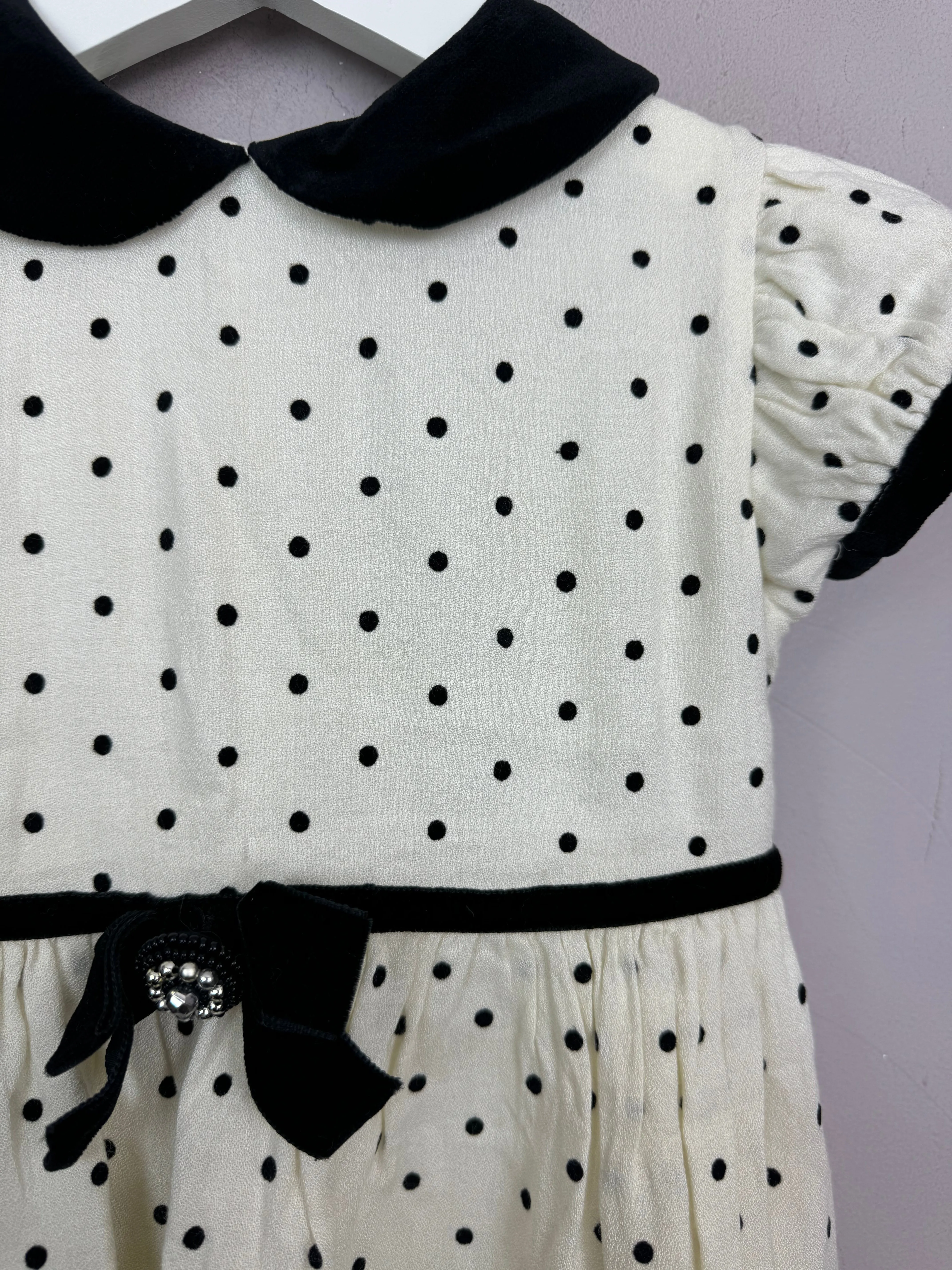 Lesy Ivory Spot Party Dress 3y but sizing 24m