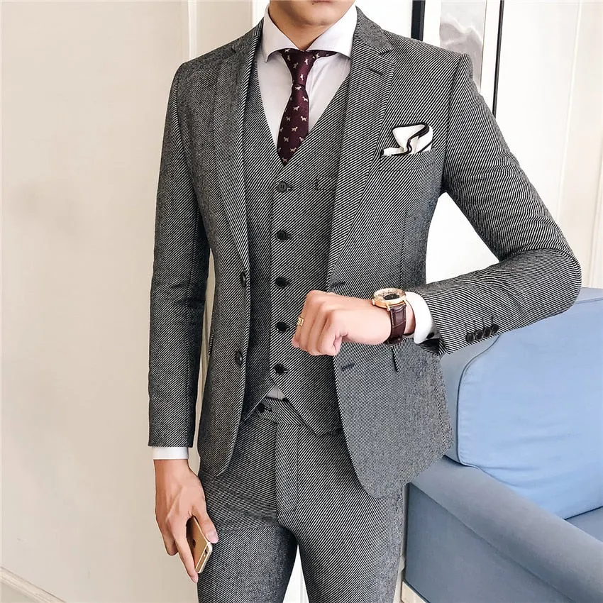 Men's Three Piece Fashion Business Suit Up To 3XL