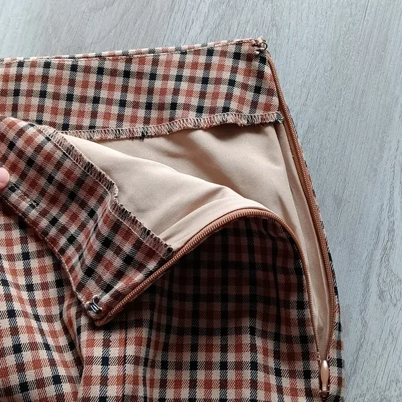 New Ann Taylor Factory Pencil Skirt Plaid Lined Brown Black Beige Gold Size 8