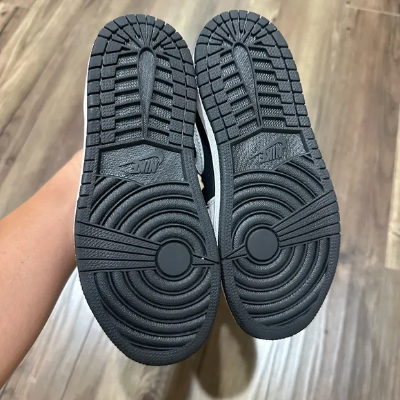 NIKE AIR JORDAN shoes for little kids. New without tag.