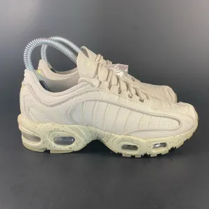 Nike Air Max Sandtrap size 4Y