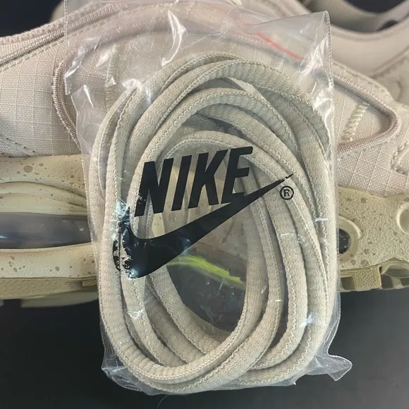 Nike Air Max Sandtrap size 4Y