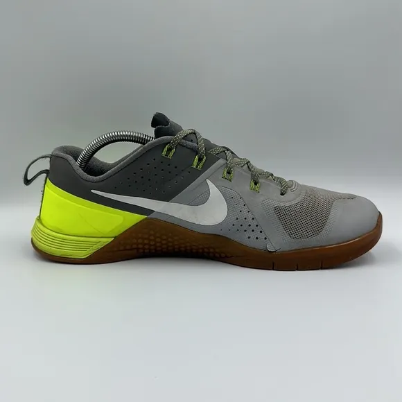 Nike Metcon 1 Wolf Grey Volt Shoes Mens Size 10.5