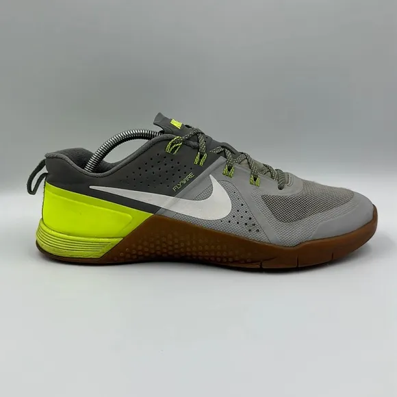 Nike Metcon 1 Wolf Grey Volt Shoes Mens Size 10.5