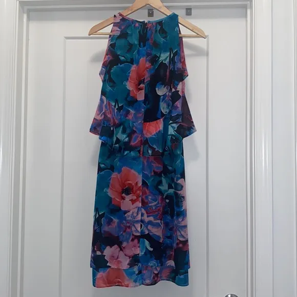 NWT! Blue, Pink, and Black TAHARI ARTHUR S. LEVINE Floral Chiffon Dress - Size 8