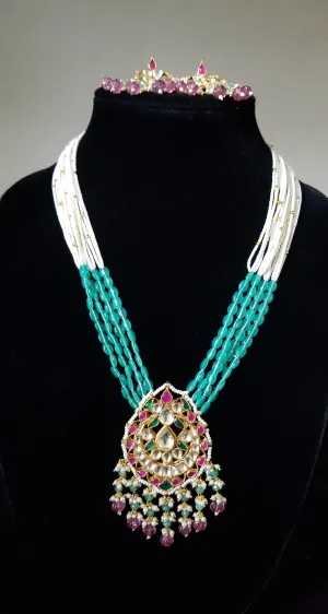 Pachi Kundan Mid Length Maala With Gold Plating