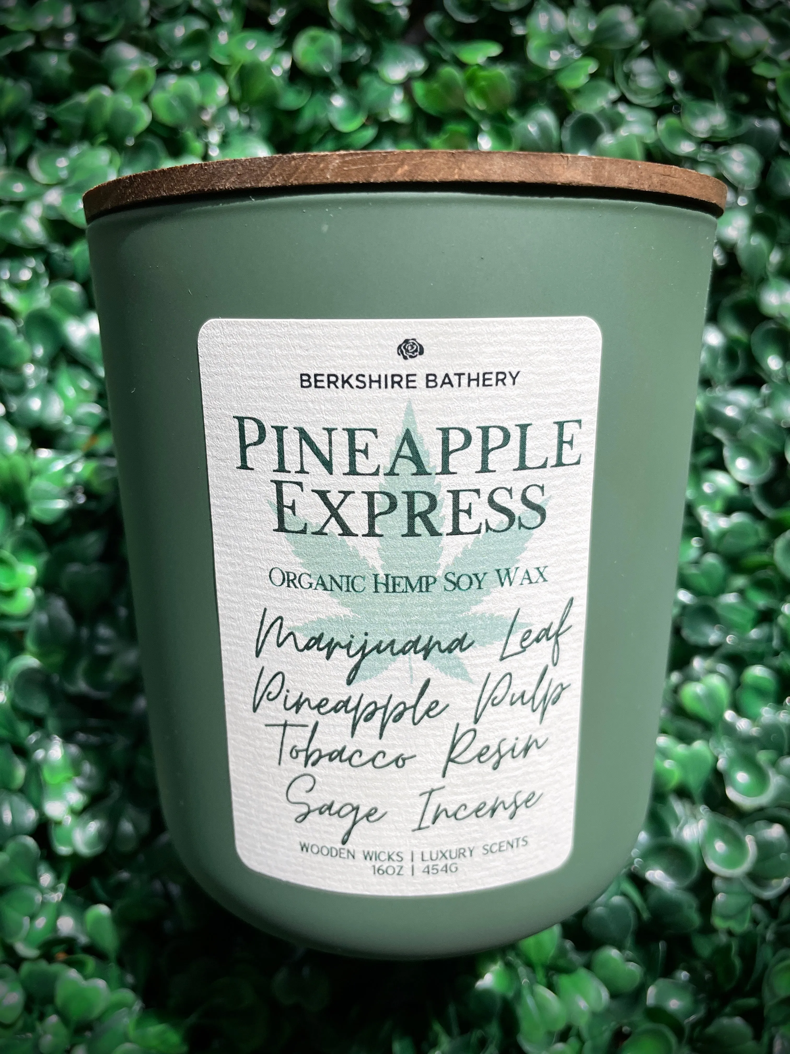 Pineapple Express | Organic HEMP Soy Wax - 16oz Wooden Wick Candle
