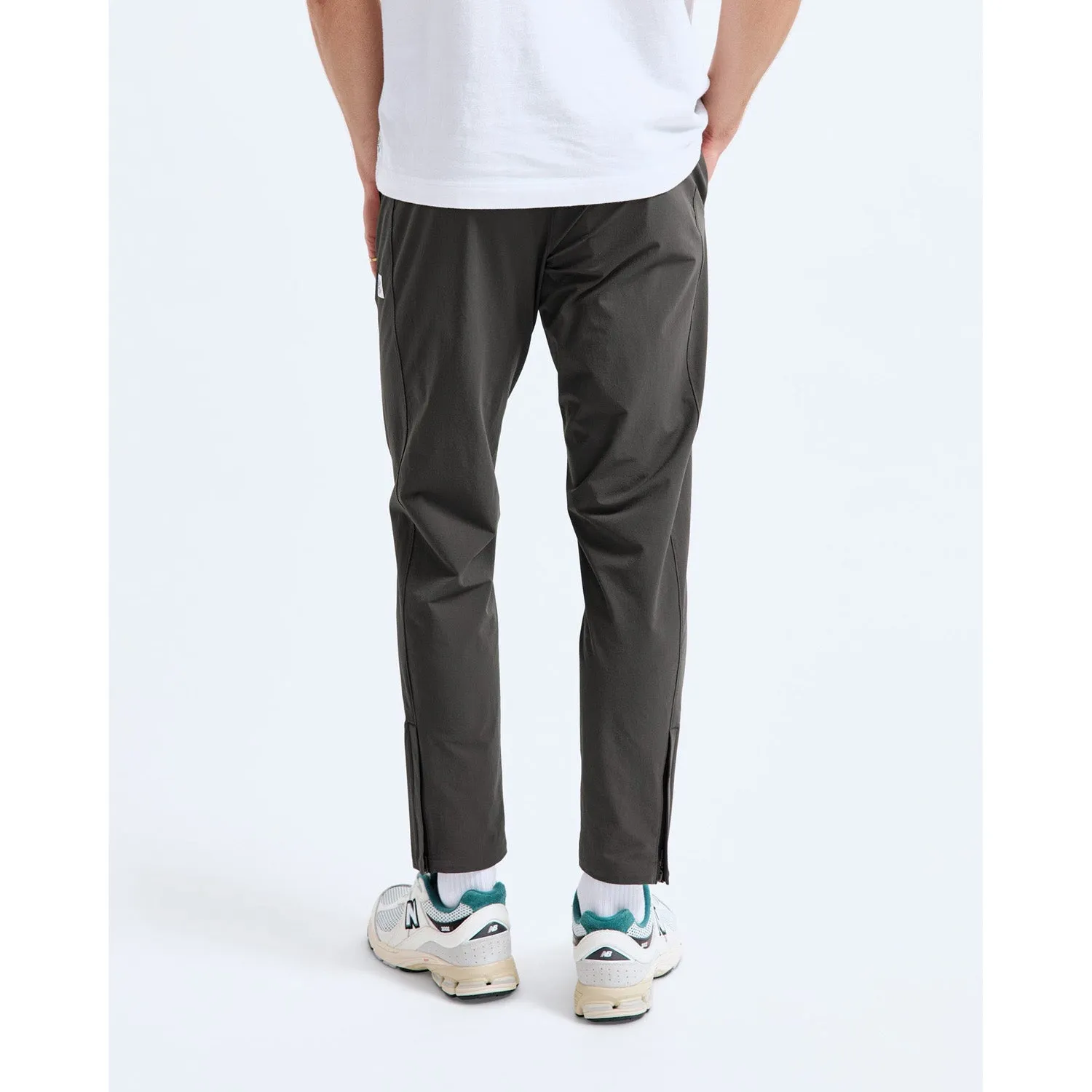 Reigning Champ Men Woven Nylon Oxford Team Pant Carbon RC-5498-CARB