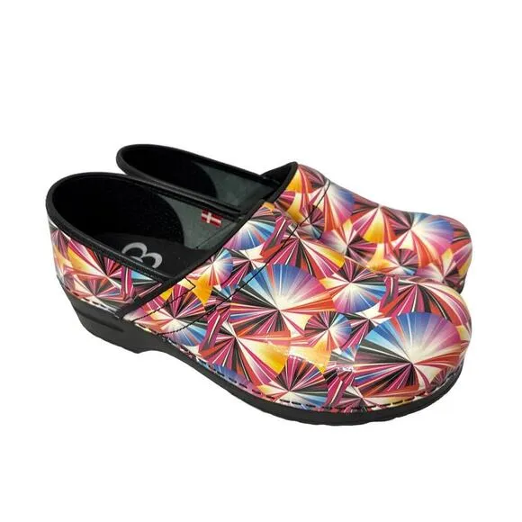 Sanita Clog Women's 10.5-11 US Original Professional Geometric 42 EU‎ Multicolor