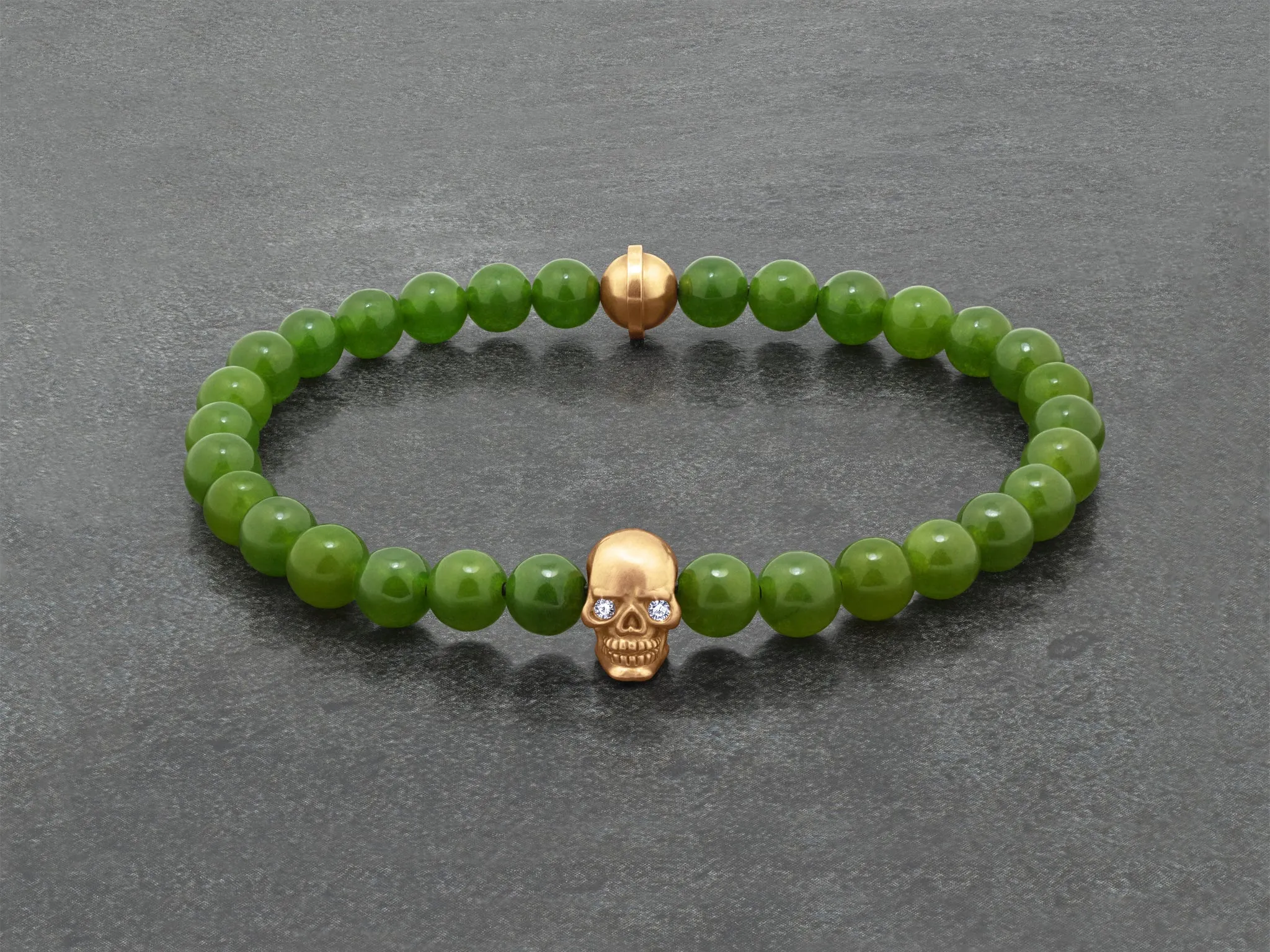 Skull Bracelet in 18K Gold with Diamond Eyes and Green Jade