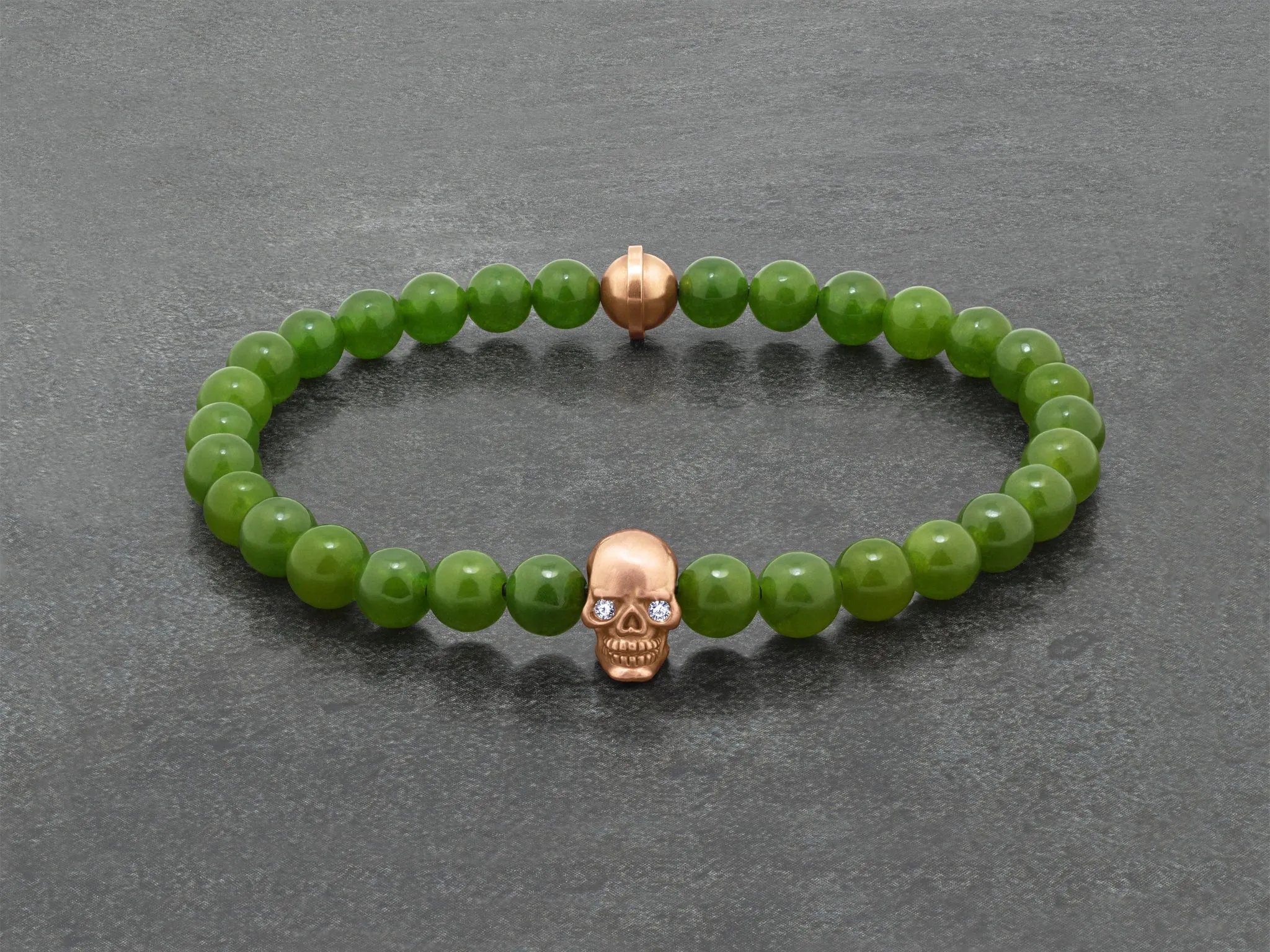 Skull Bracelet in 18K Gold with Diamond Eyes and Green Jade