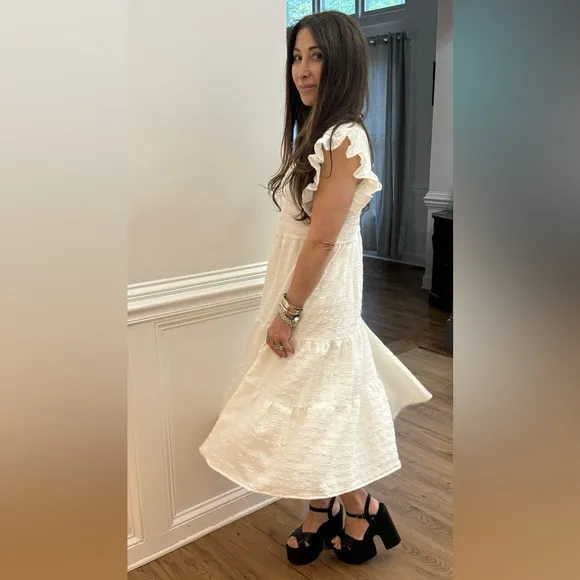 Textured Dress Tiered Ruffle Sleeve Midi Beautiful