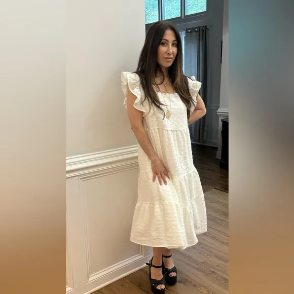 Textured Dress Tiered Ruffle Sleeve Midi Beautiful
