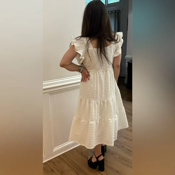 Textured Dress Tiered Ruffle Sleeve Midi Beautiful