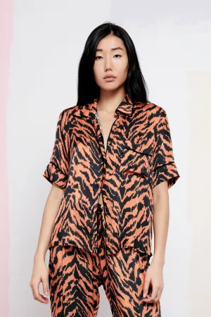 The Lounge Shirt in Tiger