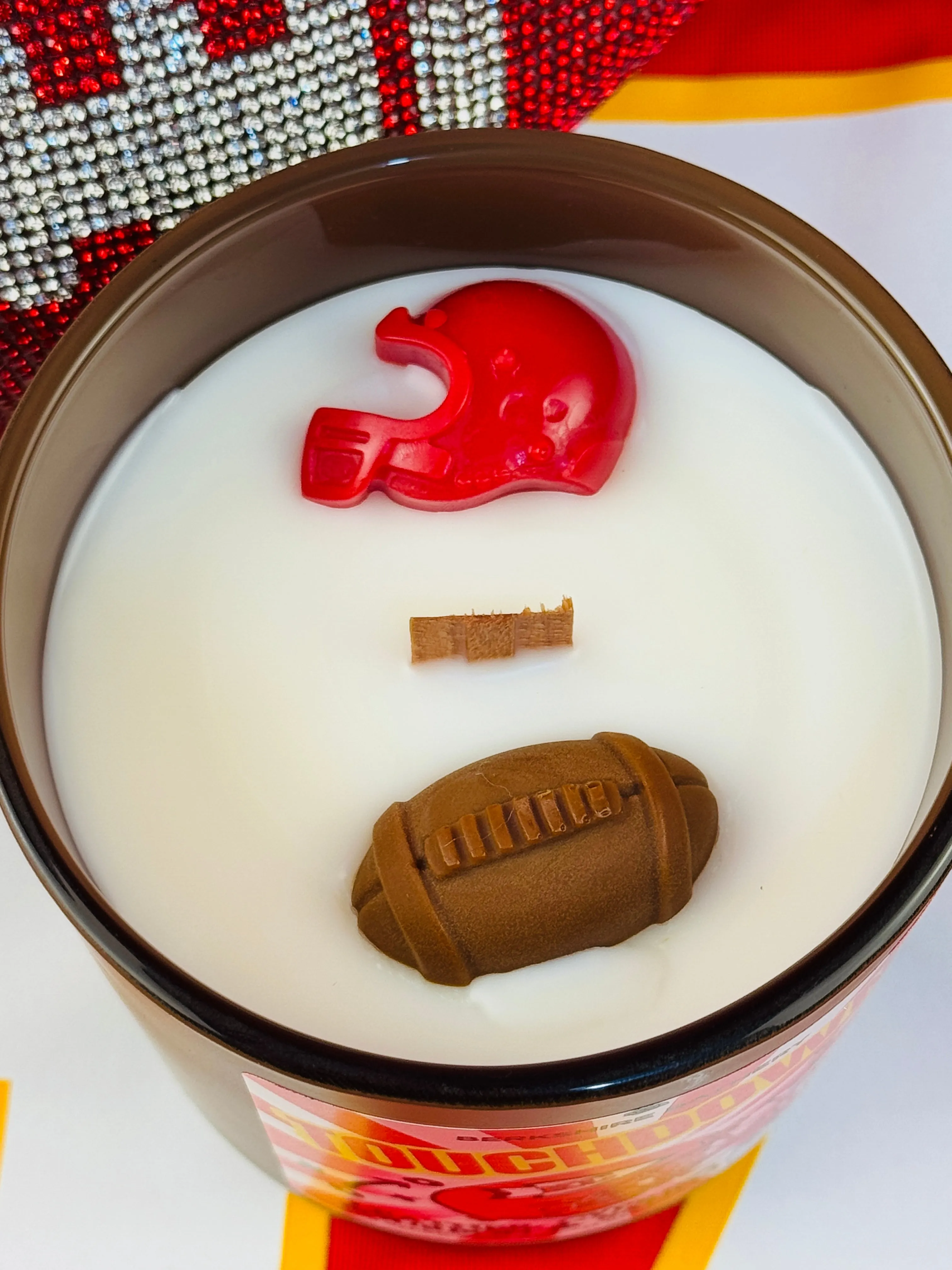 TOUCHDOWN! | Boozy   Woodsy - 16oz Wood Wick Candle