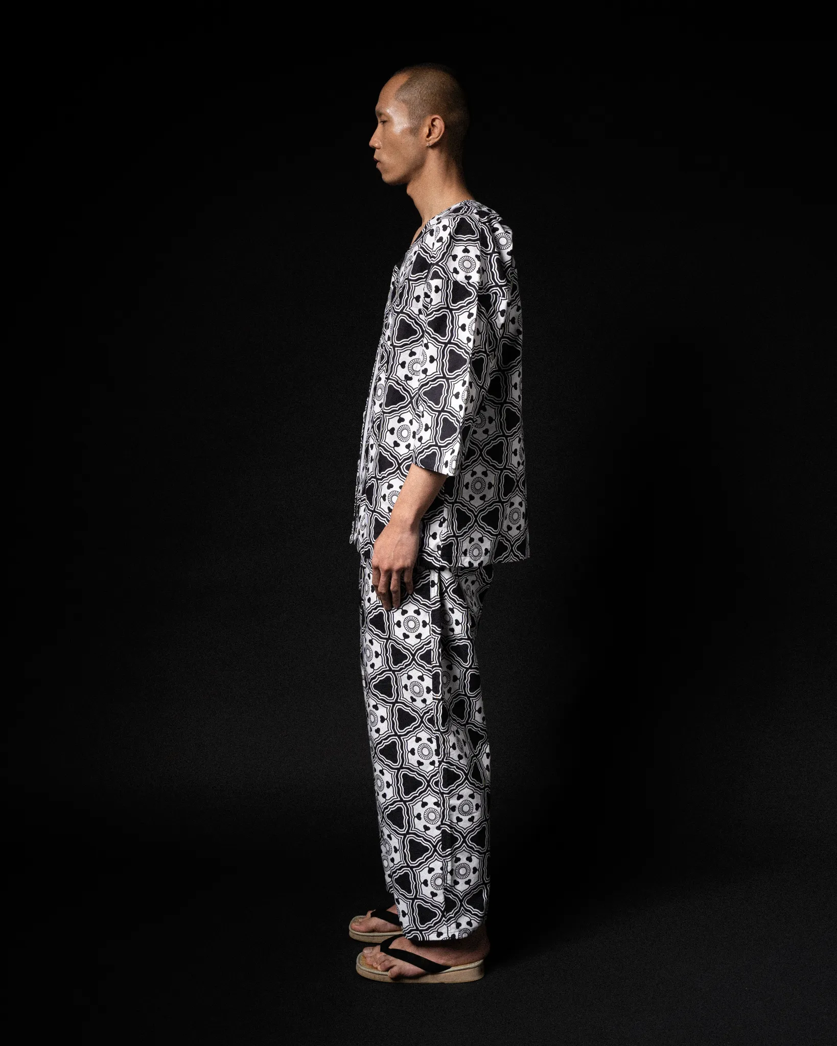 [UNISEX] GOTCH SCROW ART X LOCO MOSQUITO JINJYA TRIBAL TROUSERS