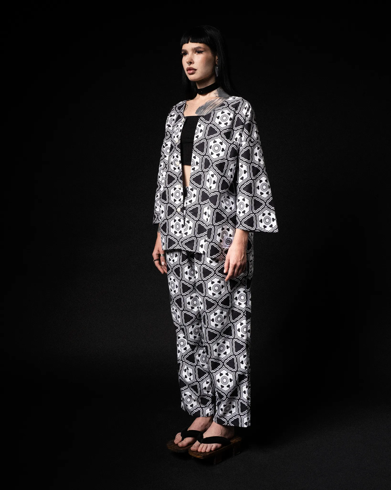 [UNISEX] GOTCH SCROW ART X LOCO MOSQUITO JINJYA TRIBAL TROUSERS