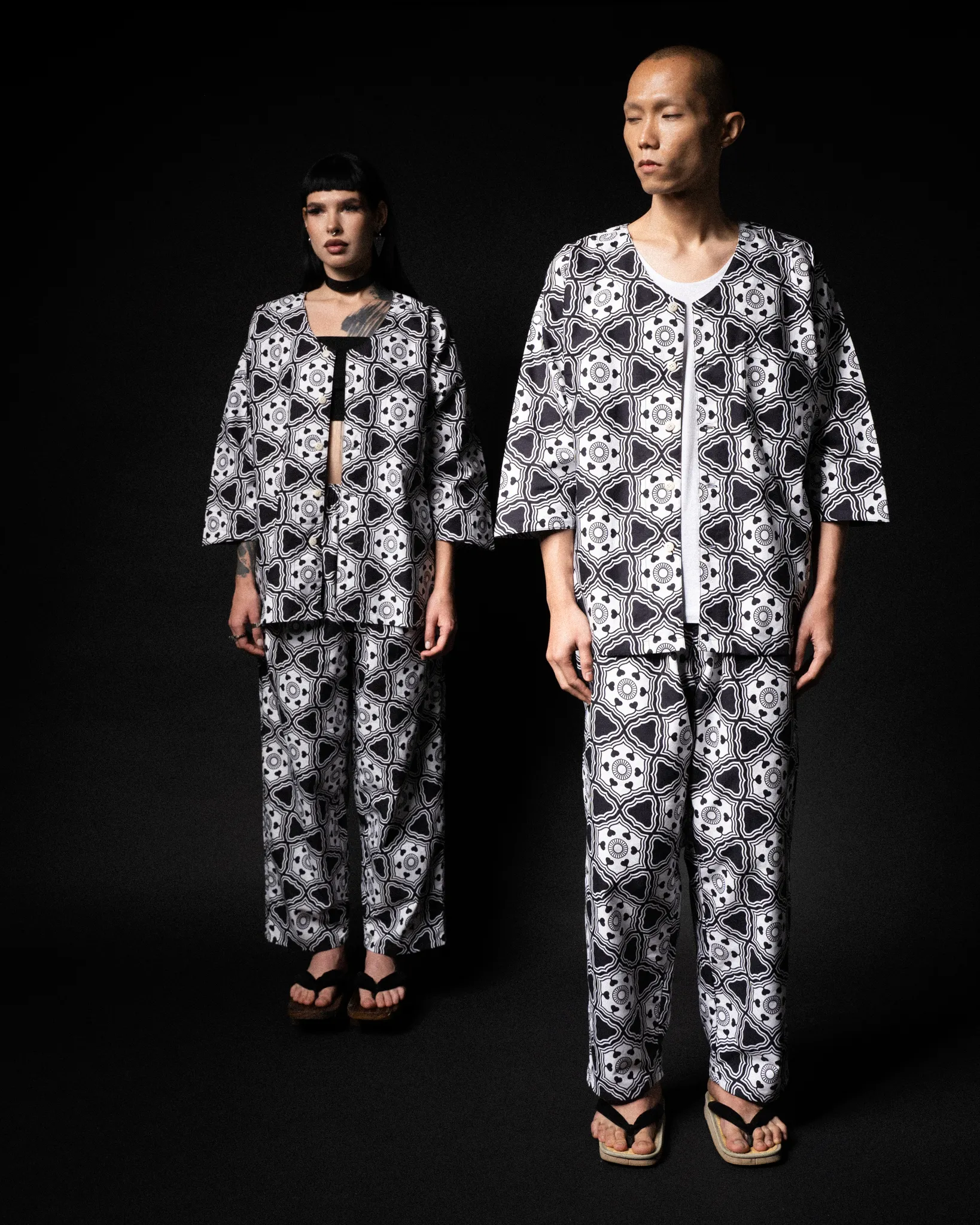 [UNISEX] GOTCH SCROW ART X LOCO MOSQUITO JINJYA TRIBAL TROUSERS