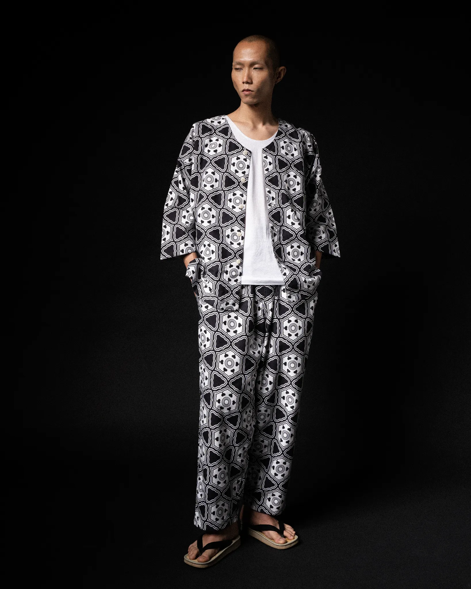 [UNISEX] GOTCH SCROW ART X LOCO MOSQUITO JINJYA TRIBAL TROUSERS
