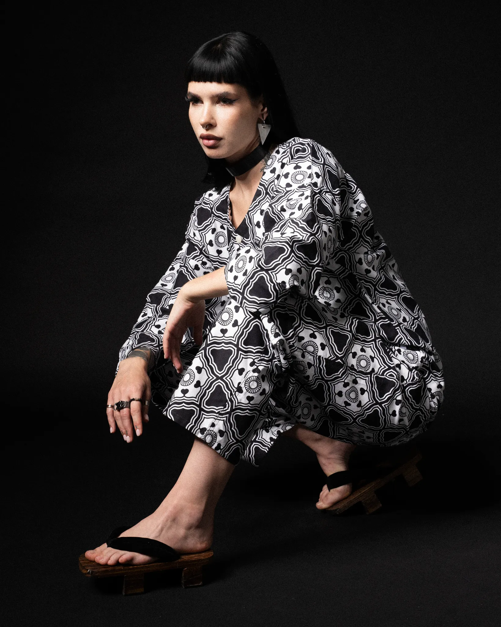 [UNISEX] GOTCH SCROW ART X LOCO MOSQUITO JINJYA TRIBAL TROUSERS