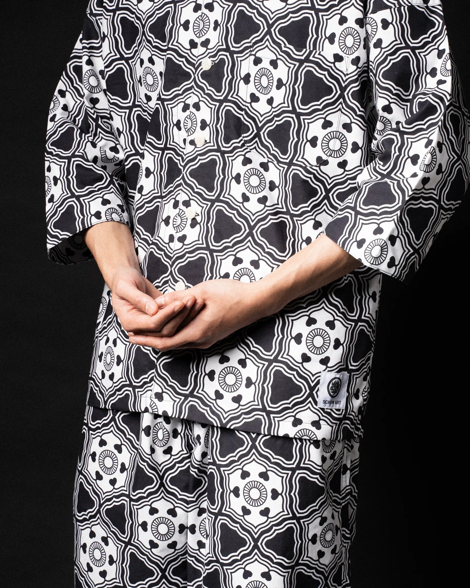 [UNISEX] GOTCH SCROW ART X LOCO MOSQUITO JINJYA TRIBAL TROUSERS