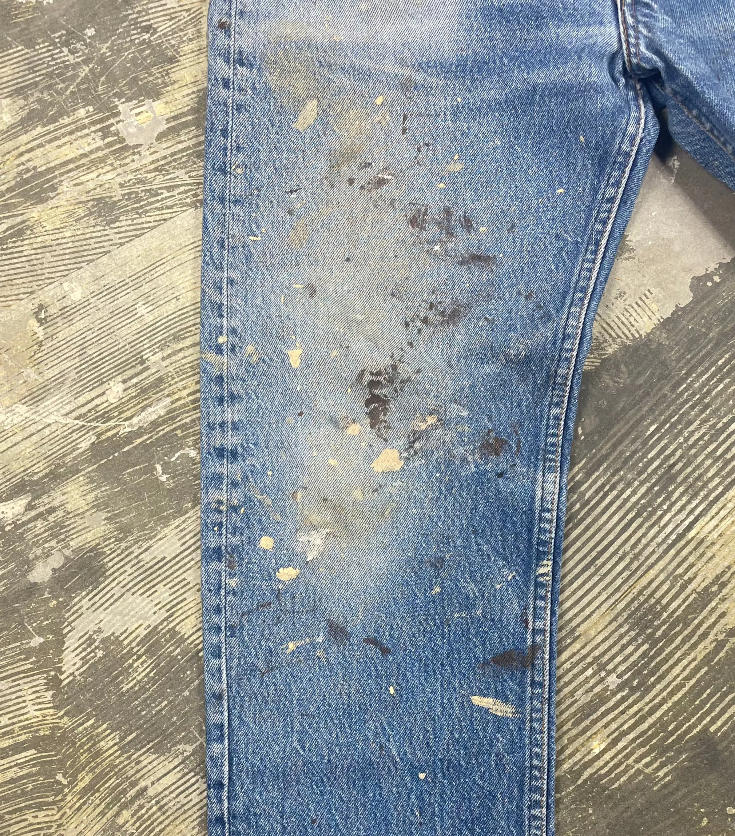 Vintage USA Made Levi 501 Premium Wash & Paint Denim Jeans (JYJ-0318)