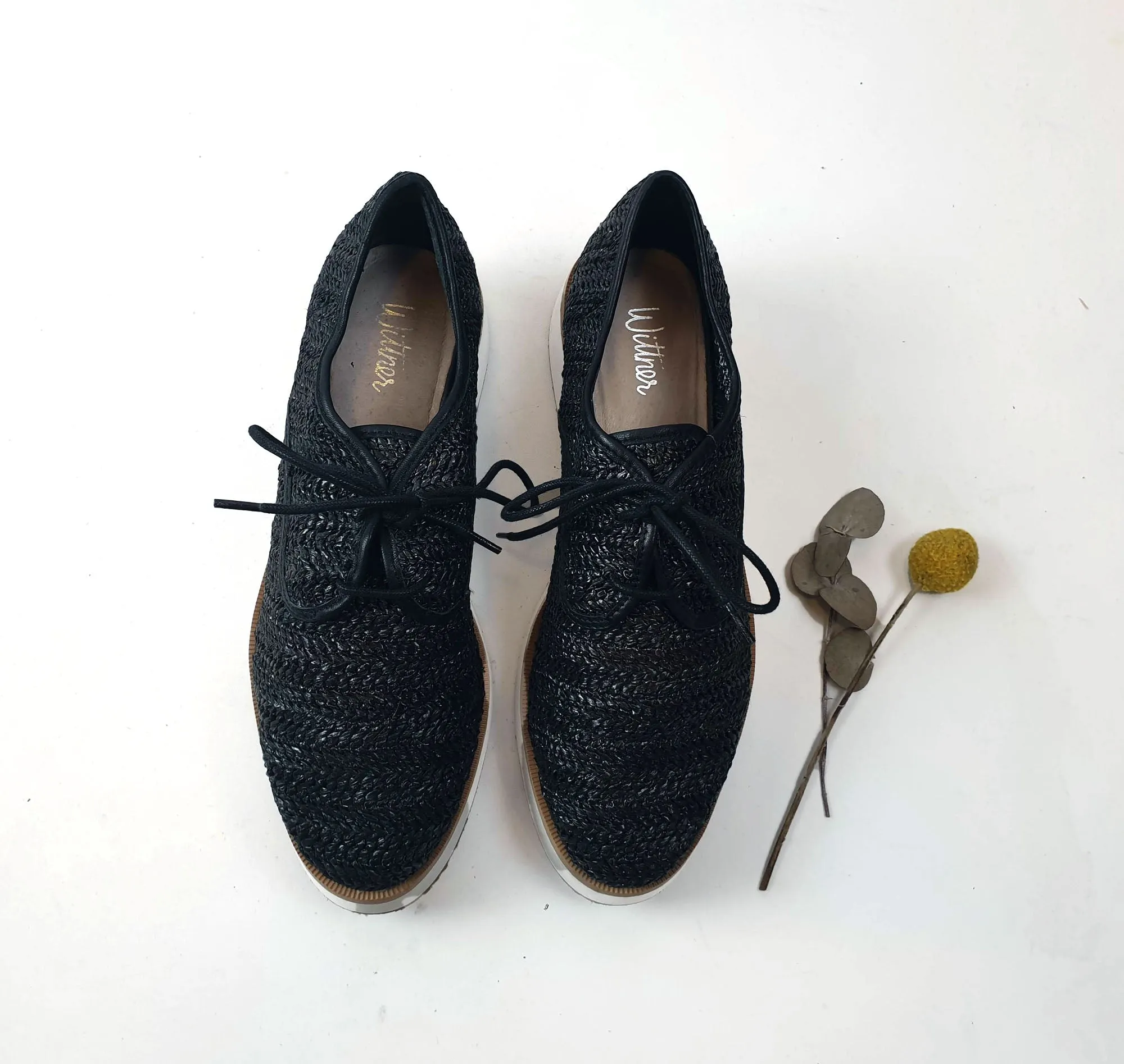 Wittner black woven lace up shoes size 38