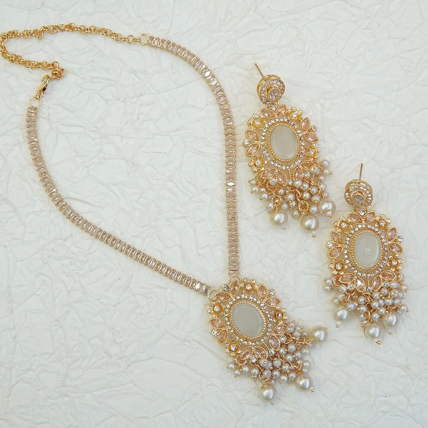 Zircons & Gemstones Neckline Set